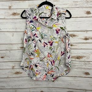 A New Day Sleeveless Floral Button Front Top